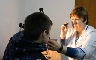 Консультативний прийом дитячого офтальмолога - Закарпатський центр зору та Закарпатський центр мікрохірургії ока