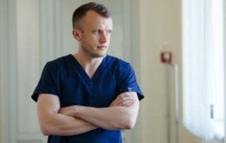 Лазерна корекція зору: переваги проведення у нашому центрі - Закарпатський центр зору та Закарпатський центр мікрохірургії ока
